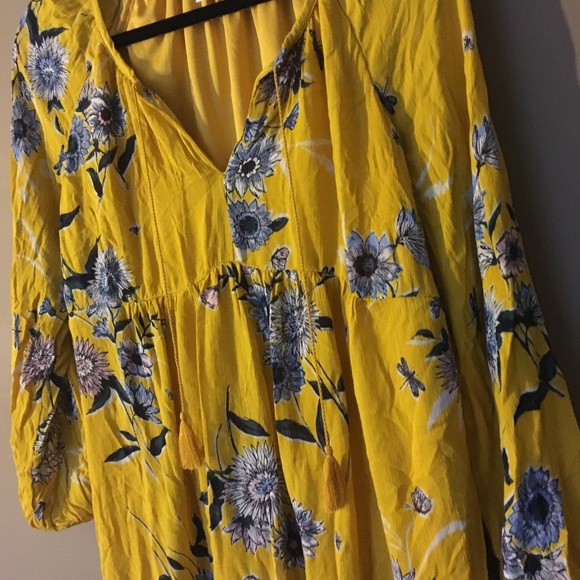 NWT FLORAL DRESS - Picture 4 of 5